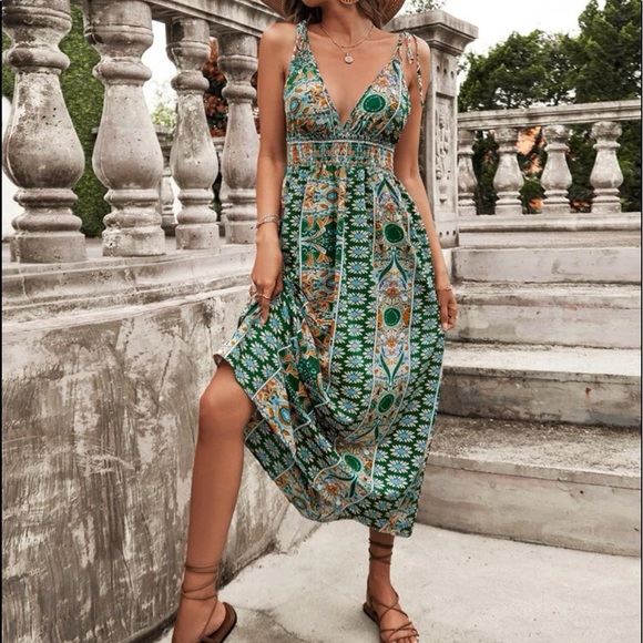 Boho Floral Paisley Print Smocked Waist Cami Dress GREEN - Picture 3 of 4